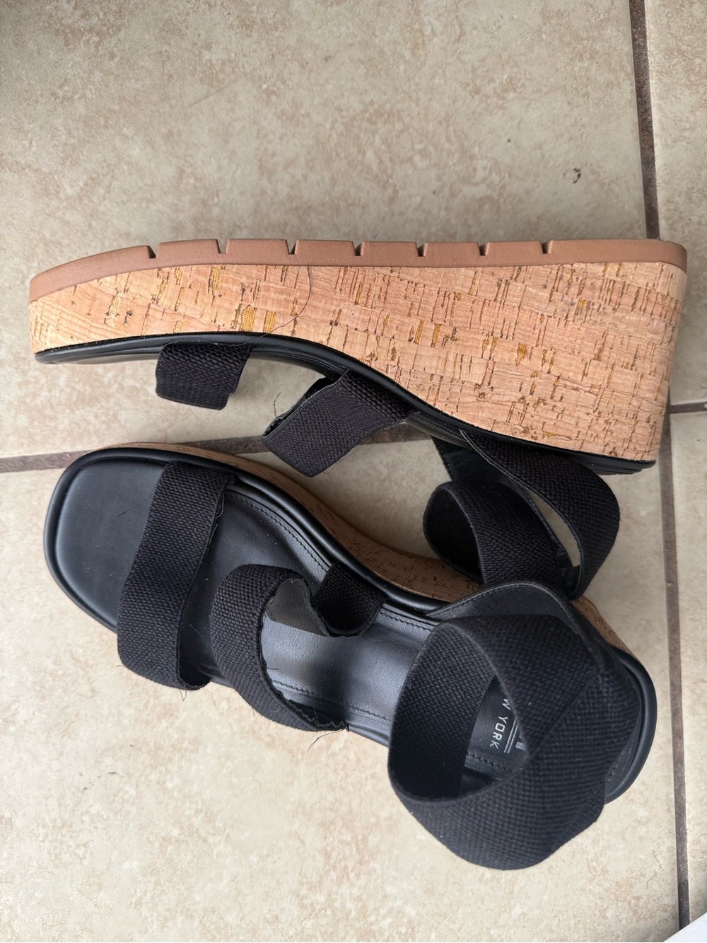 SM New York Violet Black Cork Look Platform Wedge Sandals 9.5